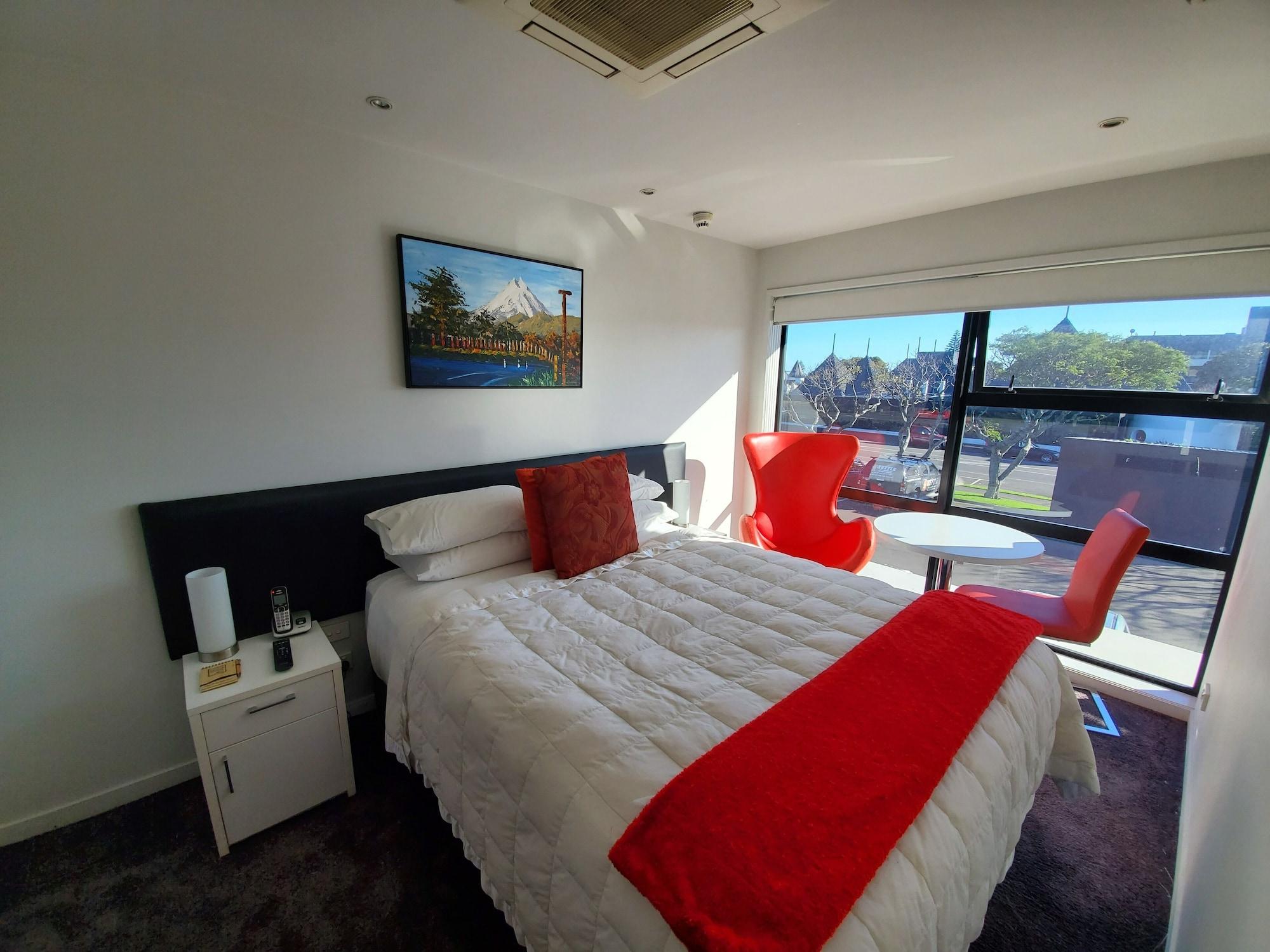 เดอะ ดีวอน โฮเต็ล&คอนเฟอเรนท์ เซนทรี่ Hotel นิวพลีมัธ ภายนอก รูปภาพ